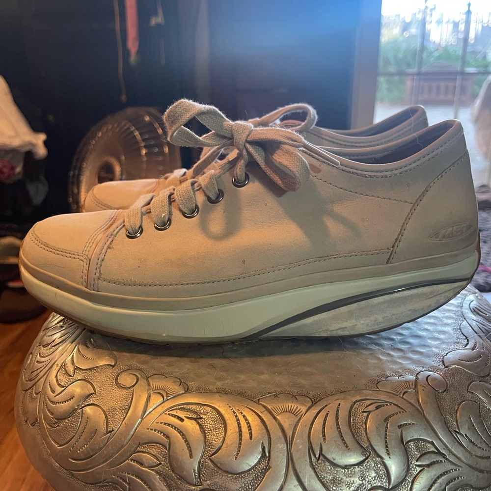 MBT Tan Lace-Up Sneakers